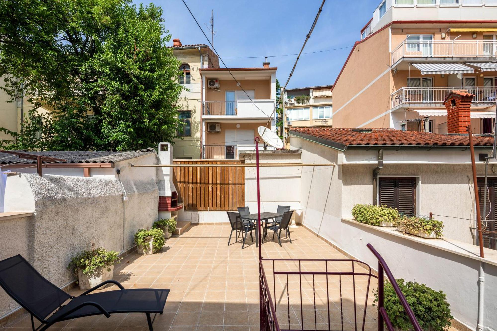 Photel Apartments Crikvenica Exterior photo
